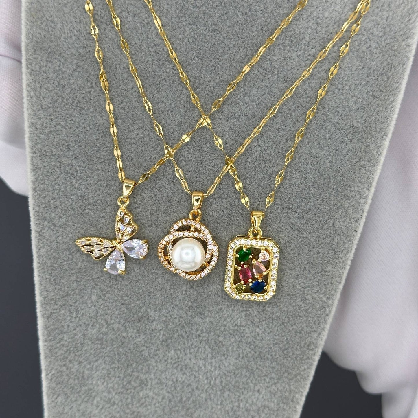 18K Gold Plated necklace with pearl pendant
